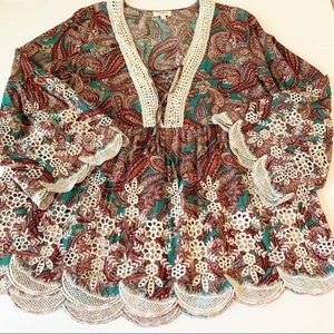 EUC Umgee Bohemian Bell Sleeve Crochet Top